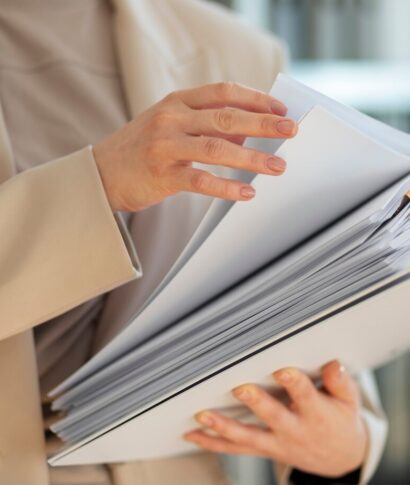 young-adult-organizing-documents_23-2149396633